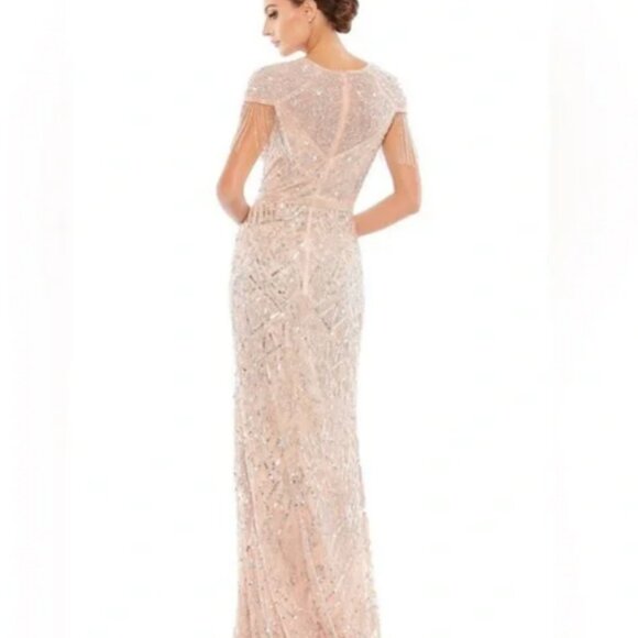 BRAND NEW MAC DUGGAL EMBELLISHED FRINGE CAP SLEEVE TRUMPET GOWN #4715 SIZE 12 - Picture 5 of 10